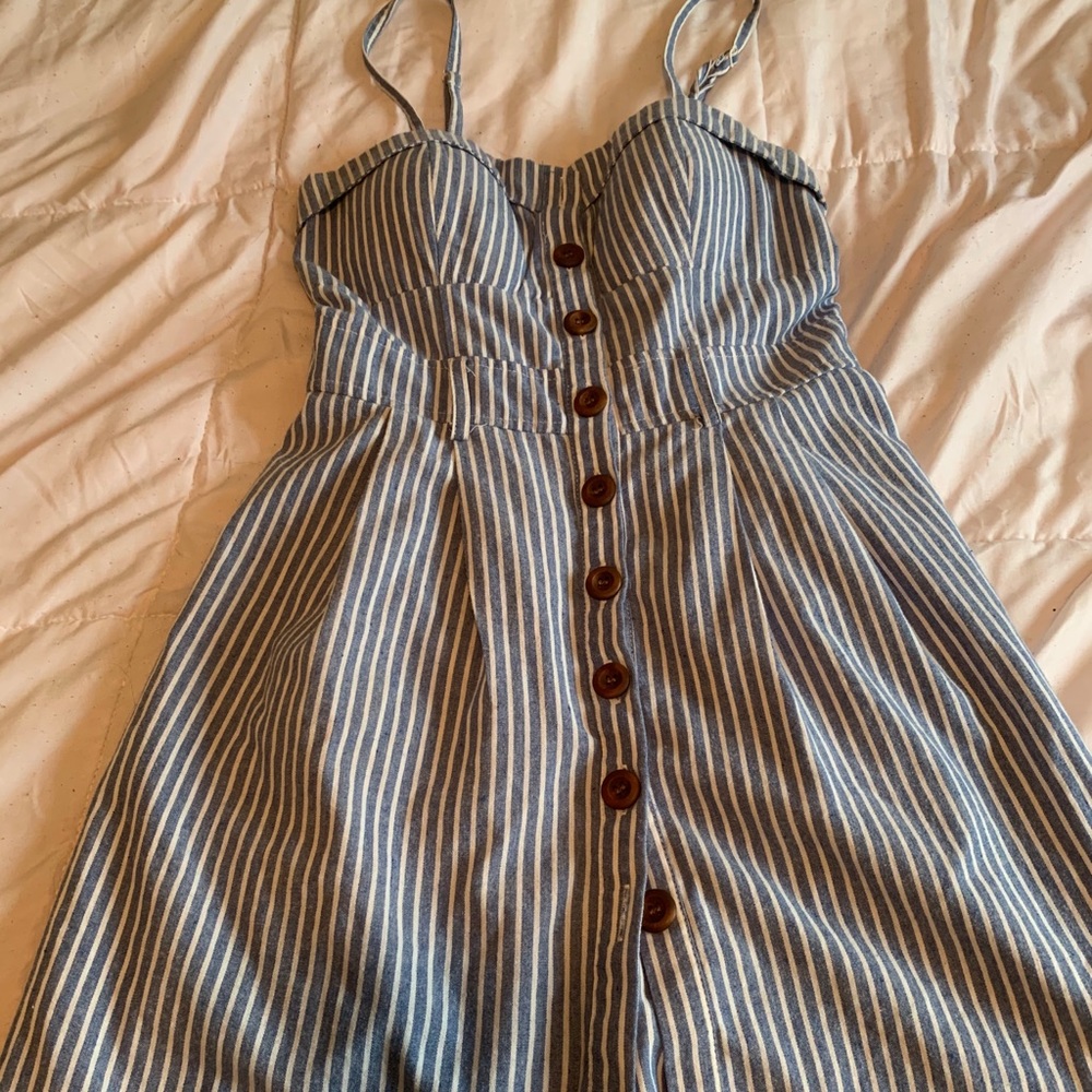 Summer dress - Picture 2 of 3